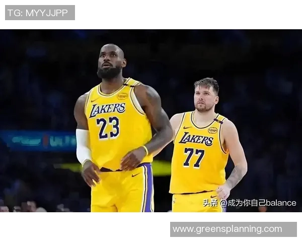 顶替詹姆斯，滑翔机砍下20+，湖人击败雷霆