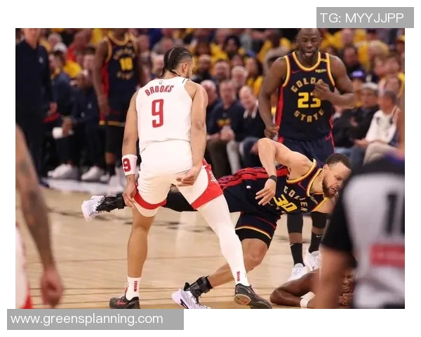 勇士卫冕之路再下一城，击败火箭